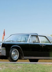 1962 Lincoln Continental Bubbletop Kennedy Limousine