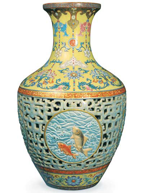 Suburban Family's Old Chinese Vase Fetches $83 Million