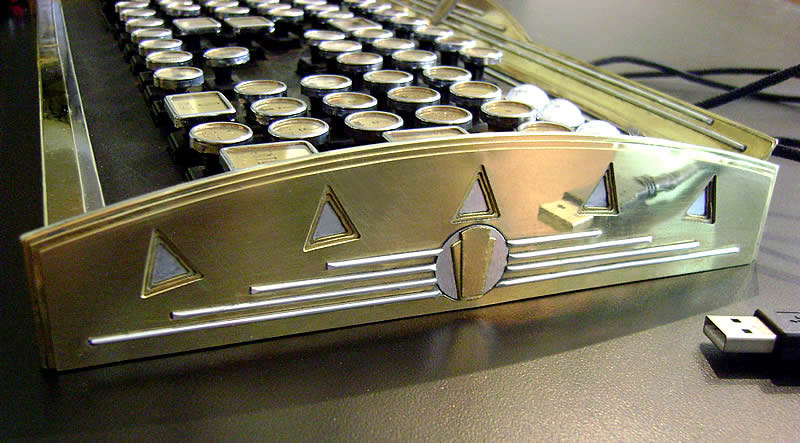 New Yorker Art Deco Keyboard by Datamancer - eXtravaganzi