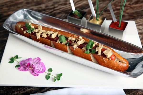 Serendipity Foot Long Haute Dog - Most Expensive Hot Dog in the World