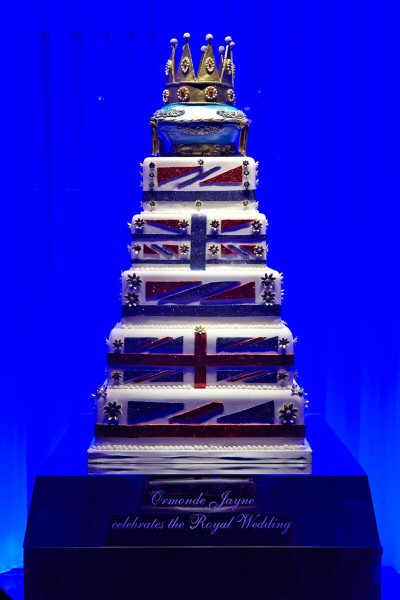 Harrods celebrates The Royal Wedding with designer wedding cake windows