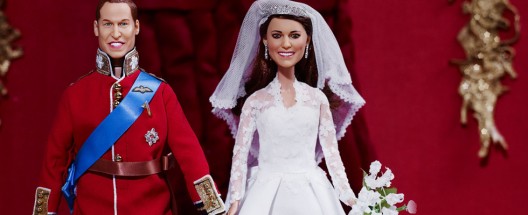 Prince William And Kate Over-sized Heads Wedding Dolls