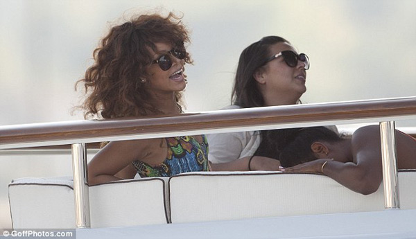 Rihanna on the Italian luxury yacht Latitude