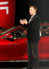 Tesla Model S Sedan Makes First Public Appearance