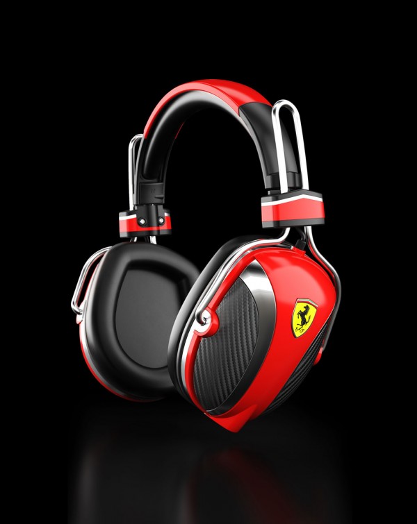 Ferrari Cavallino Dock and Headphone Collection by Logic3