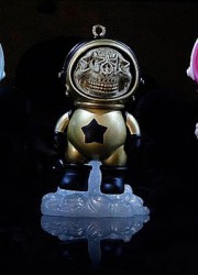 Dum English - Chris Brown's Limited-Edition Collectibles Series Toys