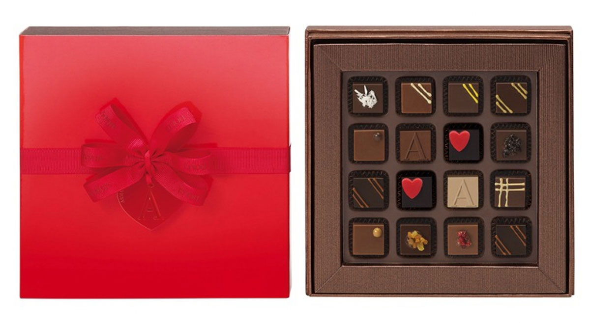 Armani/Dolci Gift Box 16 Pralines for Valentines Day