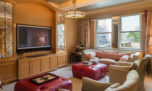 Luxury Apartment in Sherry-Netherland Hotel