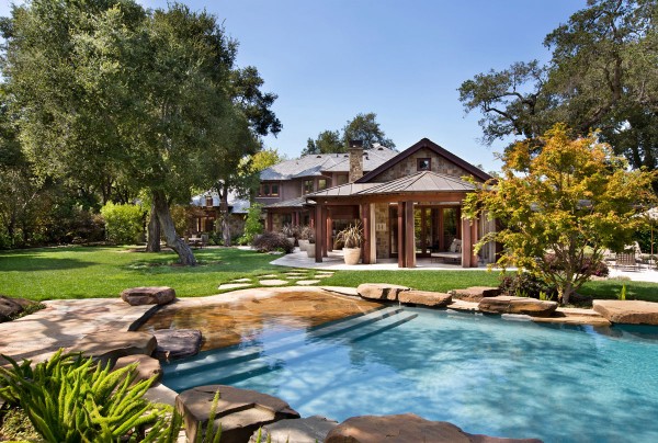 Exceptional Mansion In Atherton