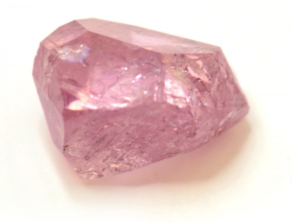 Leibish & Co is debuting the Leibish Pink Promise, a 2.02 carat fancy vivid purplish pink diamond