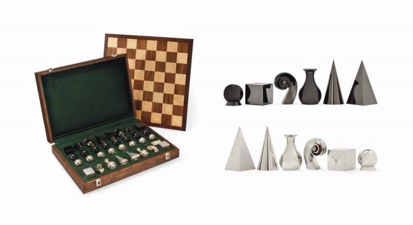 A SILVER MAN RAY CHESS SET 2008, LIMITED EDITION 3/10