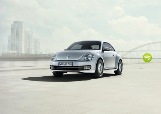 Volkswagen and Apple Unveil the iBeetle