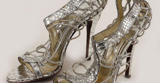 Sara Jessica Parker’s Sex and the City Shoes up for Charitiy Auction