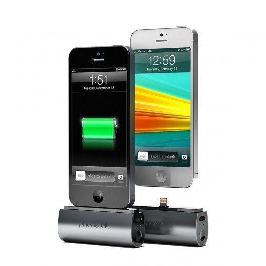 The PhoneSuit Flex Pocket Charger for iPhone & iPod gives you the freedom to to charge your iPhone 5 instantly anywhere, without the use of wires or reaching a power outlet