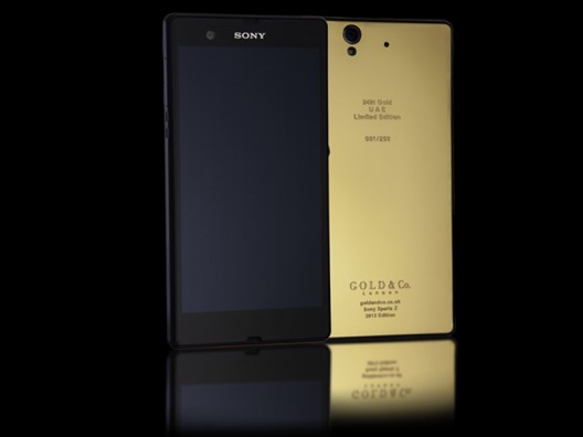 World’s first 24 carat Gold Sony Xperia Z unveiled in Dubai