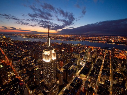 Empire State Building fetches a $2.25 billion bid