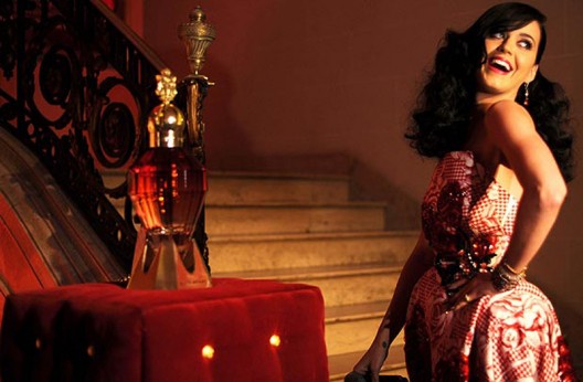 Katy Perry launches Killer Queen perfume