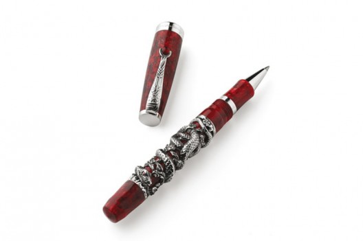 Montegrappa has unveiled the Snake 2013