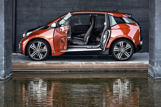 BMW Introduces Revolutionary i3 in New York, Beijing and London