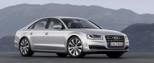Audi has presented the refreshed S8 for 2014, thus officially engaged in pursuit of the Mercedes