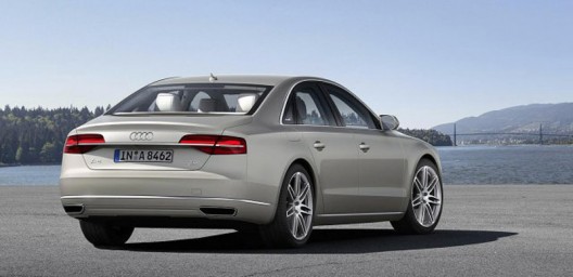 Audi has presented the refreshed S8 for 2014, thus officially engaged in pursuit of the Mercedes