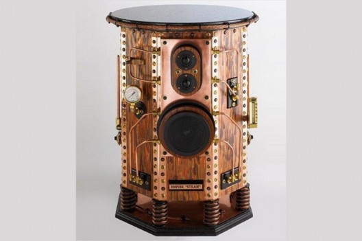 Design Air Hammer Industries, Empire Steam speakers in steampunk style are the focal point of any room