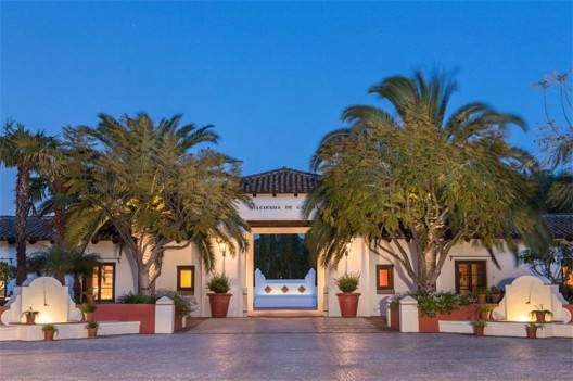 Hacienda de la Paz is located on the Southern California's Palos Verdes Peninsula