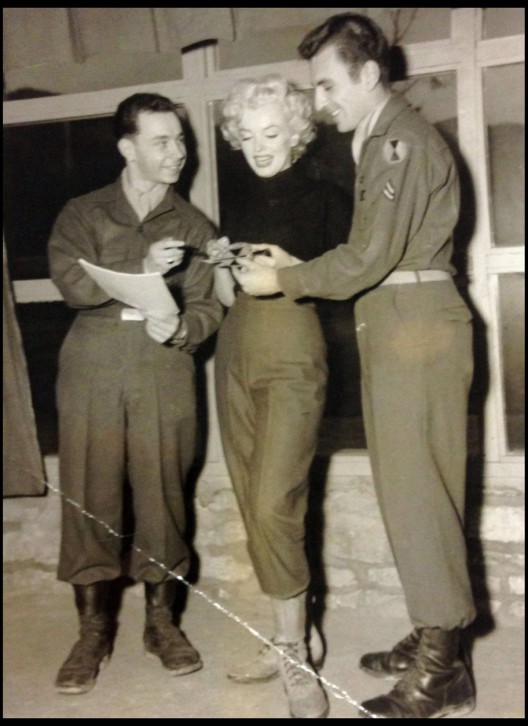 Marilyn Monroe photos emerge for auction