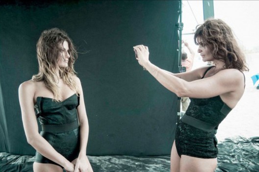 Supermodels strike a pose for Pirelli in honor of the iconic Calendars 50th Anniversary