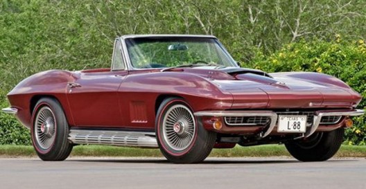 Mecum Auction House, a rare example of the Chevrolet Corvette from 1967 was sold for a record amount