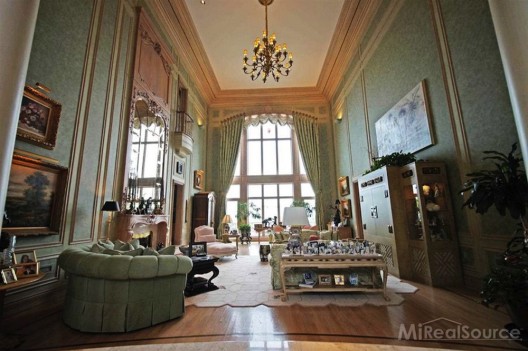 Art Van Founder's Lakeside Mansion on Sale for $15.9 Million