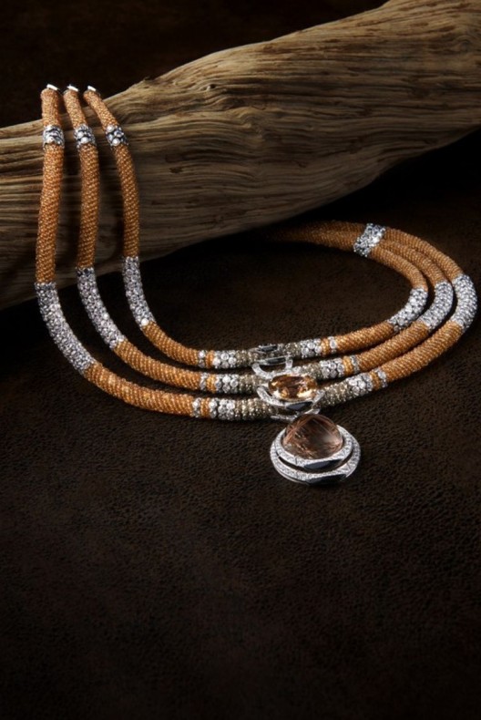 Renowned French brand, Cartier, has presented a new collection of luxury jewelry