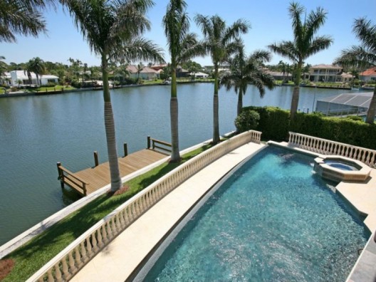 Basketball legend Larry Birds Florida waterfront home on market