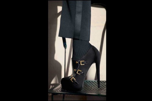 Footwear collection of French luxury brand Louis Vuitton Fall / Winter 2013 has finally arrived