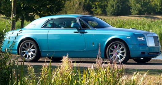 Rolls-Royce has announced a few pictures of the new special edition model Phantom Coupe