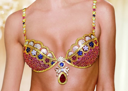 Candice Swanepoel to Parade in $10 million Fantasy Bra At 2013 Victoria’s Secret Fashion Show