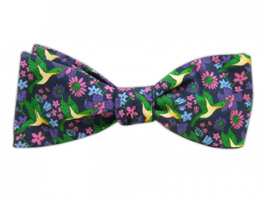 Modern Familys Jesse Tyler Ferguson releases bow tie collection