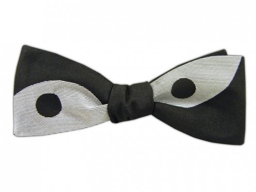 Modern Familys Jesse Tyler Ferguson releases bow tie collection