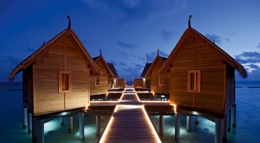 Luxurious Constance Moofushi Maldives Resort