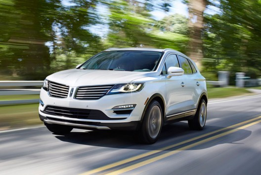 Lincoln debuts MKC: luxury on a smaller scale