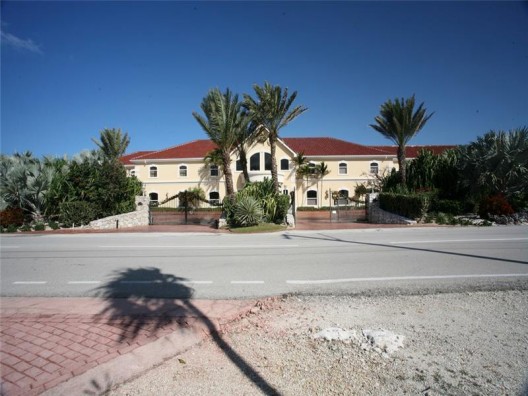 Royal Vista Estate, Cayman luxury property