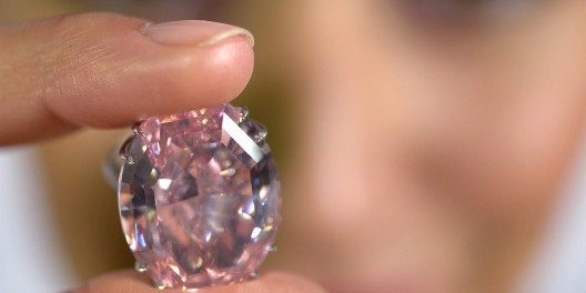 Pink Star diamond sells for £52m at Sotheby's Geneva