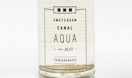 Amsterdam celebrates 400th anniversary with bottled canal water