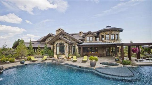 Drew Bledsoe has decided to sell his Oregon home for just $10 million