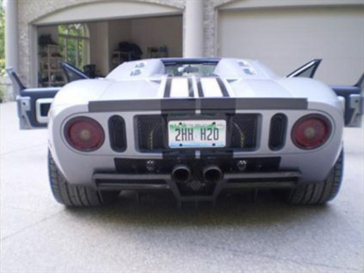 A modified Ford GT X1 appeared on duPontRegistry