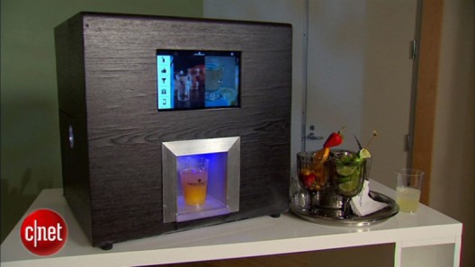 Monsieur, the robotic bartender, mixes the perfect cocktail and learns from your choices