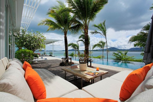 A stunning panoramic villa that makes a design statement in Phuket