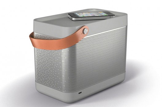 The B&O PLAY Beolit 12 speaker system is designed for use with your iPhone 4S, iPhone 4, iPod touch and other audio devices