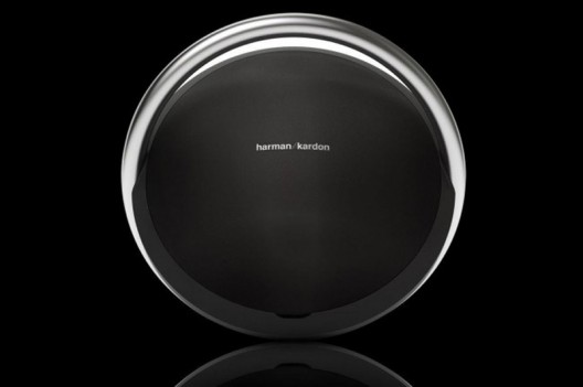 The Stand-Out Acoustic Power of Harman Kardon's Onyx Wireless Speaker