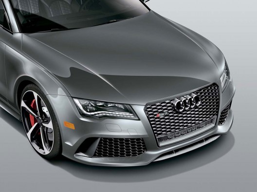 Visitors of the upcoming Motor Show in New York will be able to see a special edition model of Audi RS7 Sportback.